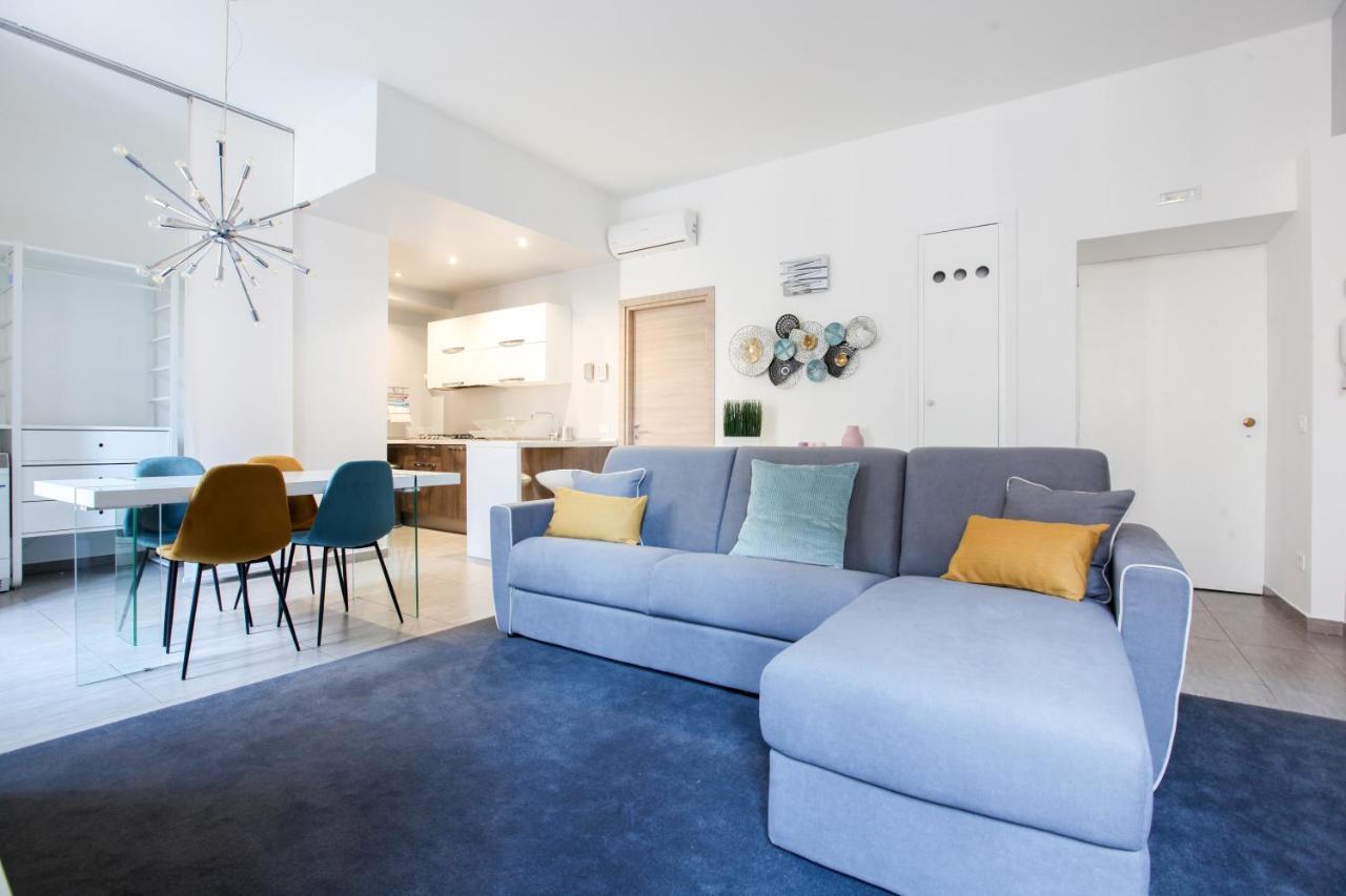 Modern Apartment Close To Shopping District Milán Exterior foto