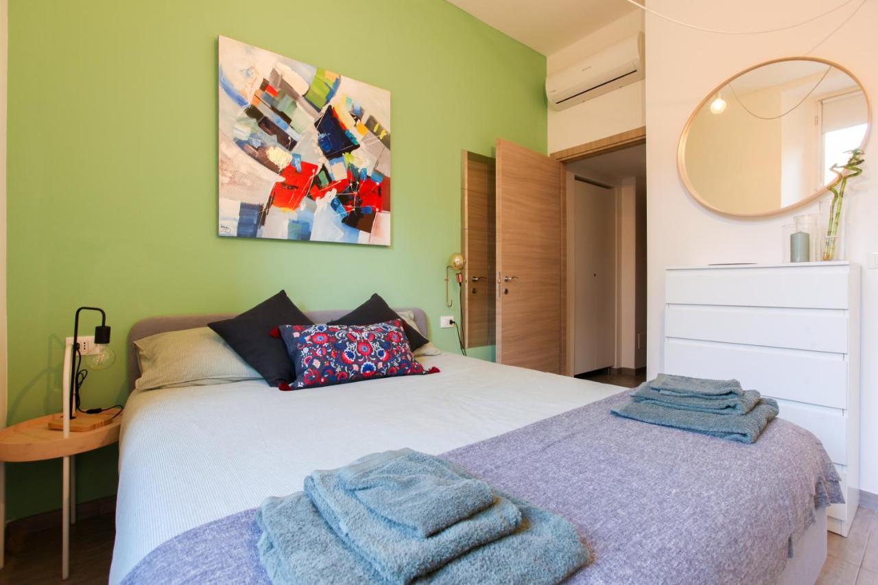 Modern Apartment Close To Shopping District Milán Exterior foto